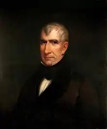 Portrait peint sur fond noir d'un homme à l'air sévère, aux cheveux gris, portant un costume noir.