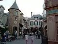 La Petite Rue, ruelle en impasse dans le pavillon français.