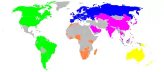 Planisphère représentant les pays dont les équipes participent aux qualifications de la Coupe du monde 2007