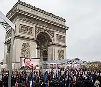 Cérémonie à l'Arc de Triomphe