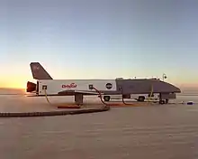 X-34 durant des essais au sol.