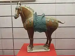 Cheval Sancai en céramique