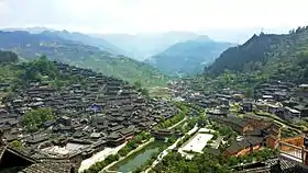 Village miao des mille foyers de Xijiang