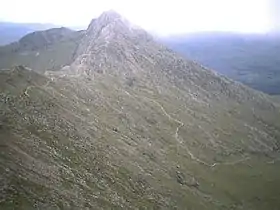 Vue de Y Lliwedd depuis le mont Snowdon.