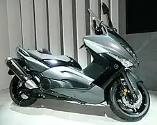 Yamaha TMAX (2007).