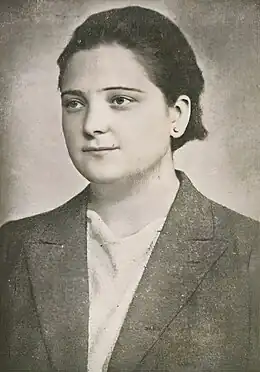 Afet İnan, fille adoptive d'Atatürk, historienne et sociologue.