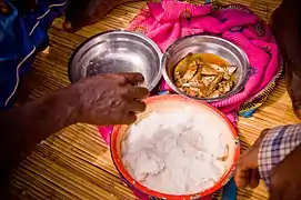 Ugali et usipa (poisson séché)