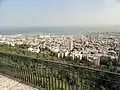 Vue de la baie d'Haïfa de la Promenade Louis