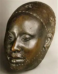 Tête en bronze en provenance d'Ife (XIIe siècle).