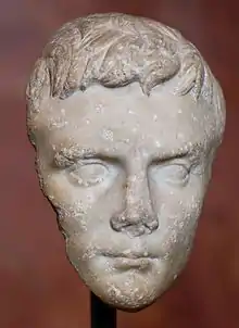 Fragment d'un buste du jeune Octavien.