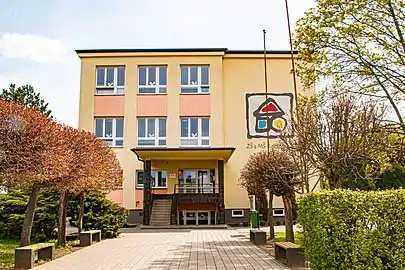 École à Řečany nad Labem.