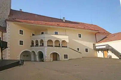 La cour intérieure du château.