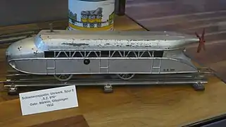 Une maquette motorisée Märklin à l'échelle 0