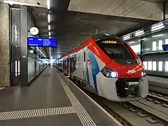 Régiolis du Léman Express assurant un service de la ligne L1 pour Évian-les-Bains.