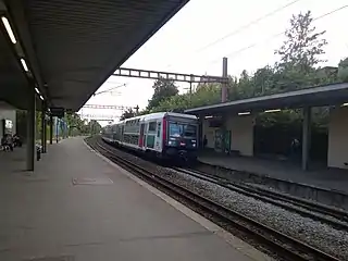 Une rame Z 20500 se dirigeant vers la gare de Montigny - Beauchamp.