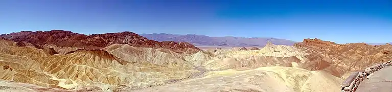 Panorama depuis Zabriskie Point.