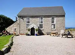 La chapelle de Zennor transformée en auberge.