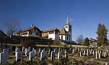 L'église de Zimmerwald et le cimetière municipal