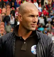 Zidane, vainqueur de trois Ligue des champions consécutives (11e, 12e et 13e).