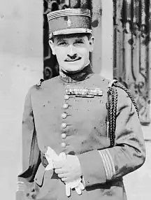 Zinovi Pechkoff, Le héros de la Légion étrangère. En Afrique du Nord, commandant 3e bataillon du 2e régiment étranger d'infanterie, (1940).