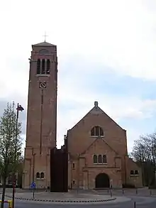 Église Notre-Dame, à Zonnebeke (Modernisme, Huib Hoste)