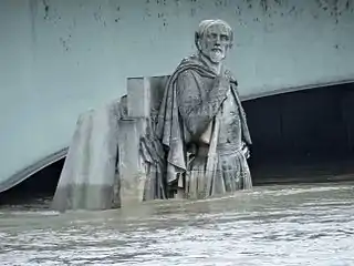 La crue de juin 2016 : l'eau atteint 6,05 m.