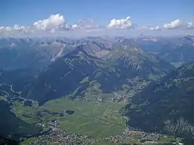 Le Grubigstein depuis le Zugspitze (Wetterstein).