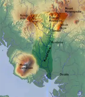 Carte du bassin versant du Moungo avec les monts Bakossi au nord-est.
