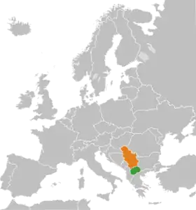 Localisation de la Serbie (en orange) et la Macédoine du Nord (en vert).