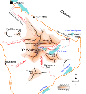 Carte du massif Snowdon avec les principaux itinéraires menant au sommet du mont Snowdon.