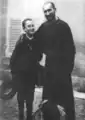 Charles de Blic avec son oncle et parrain, Charles de Foucauld, à Barbirey.