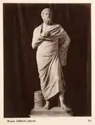 Portrait de Sophocle, v. 330. Copie en marbre. H. 2,05 m. Vatican, musée Pio Cristiano(?)
