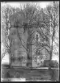 Tour carrée du château d'Orbe, photographie prise en 1899 de Max van Berchem